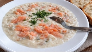 Creamy Clam Chowder with Smoked Salmon